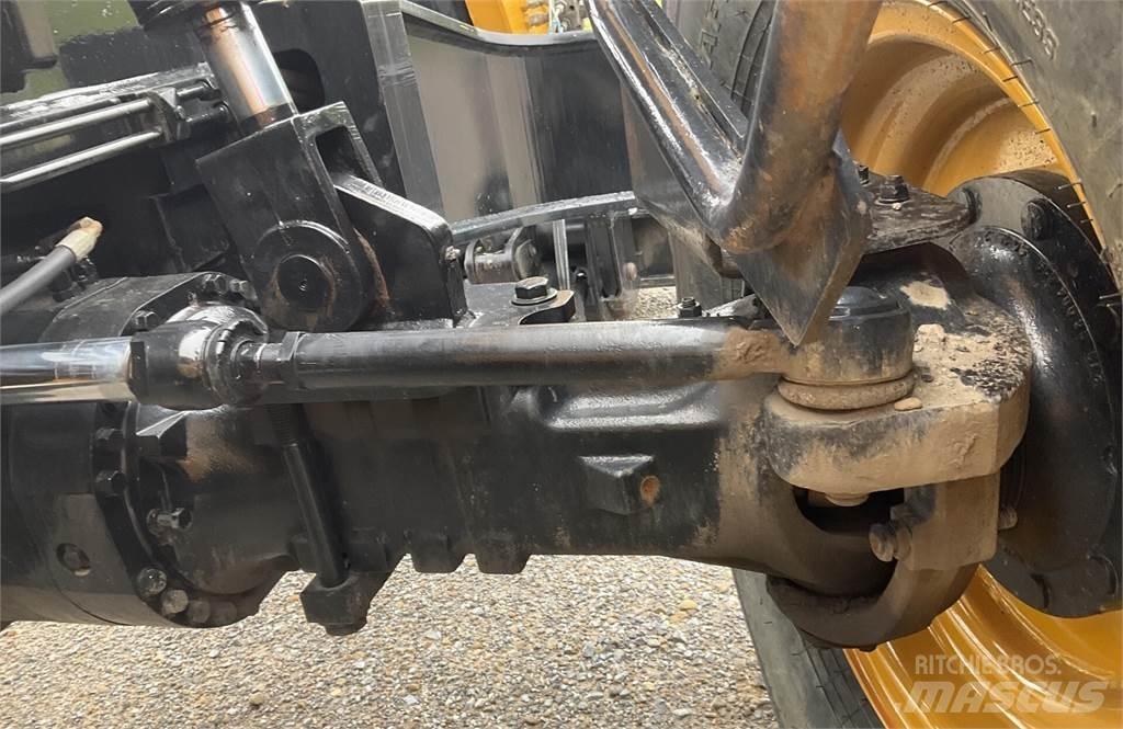 CAT TL1255 伸縮臂操作車