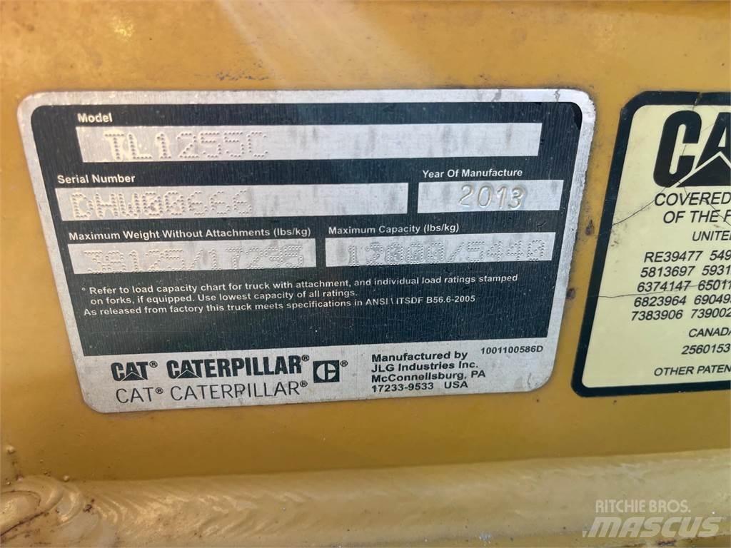 CAT TL1255C 伸縮臂操作車