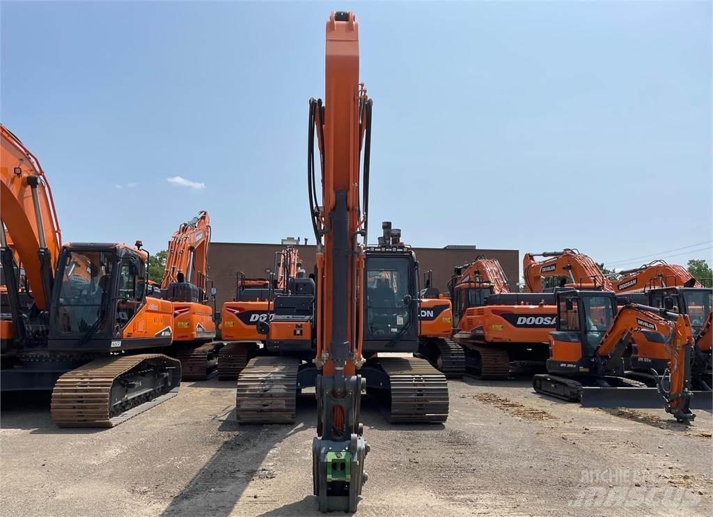Develon DX225 LC-7 履帶式 挖土機/掘鑿機/挖掘機