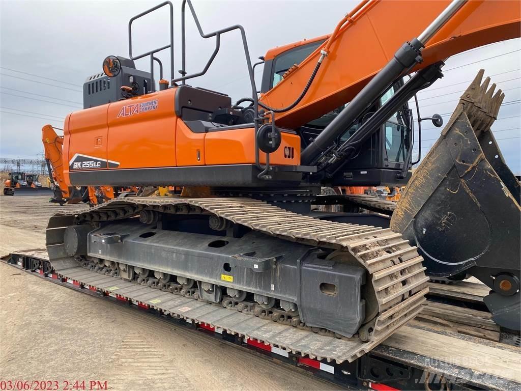 Develon DX255 LC-7 履帶式 挖土機/掘鑿機/挖掘機