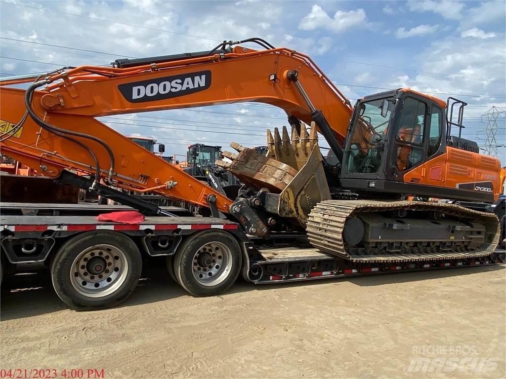 Develon DX300 LC-5 履帶式 挖土機/掘鑿機/挖掘機