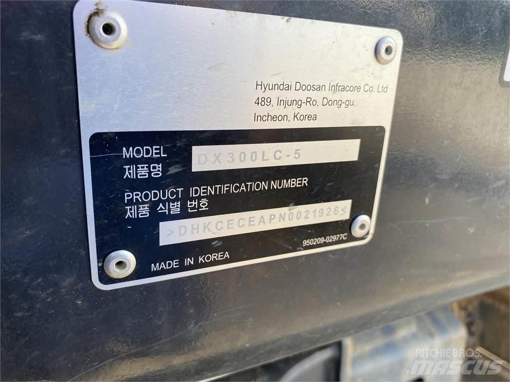 Develon DX300 LC-5 履帶式 挖土機/掘鑿機/挖掘機