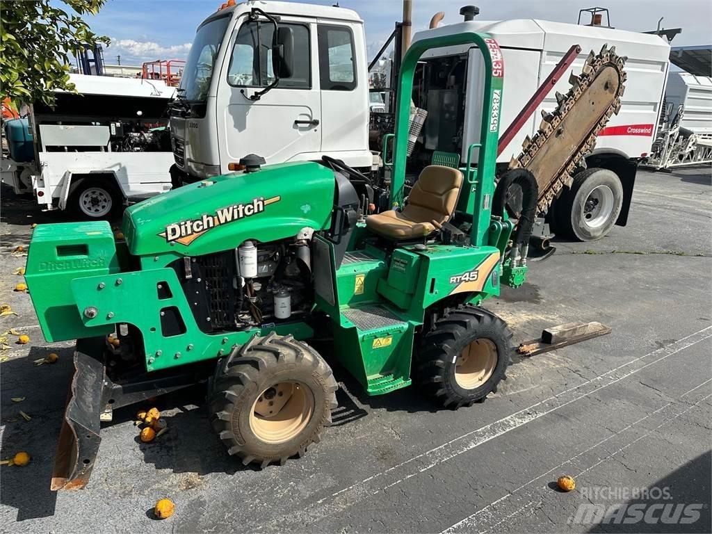 Ditch Witch RT45 掘溝機
