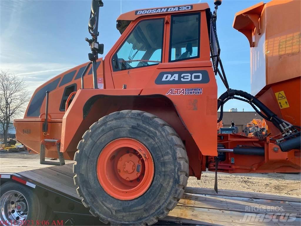Doosan DA30-5 鉸接式起吊車