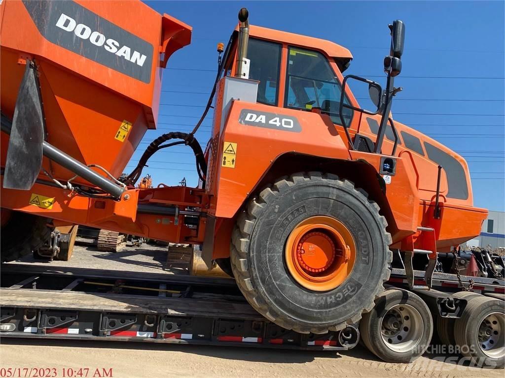 Doosan DA40-5 鉸接式起吊車