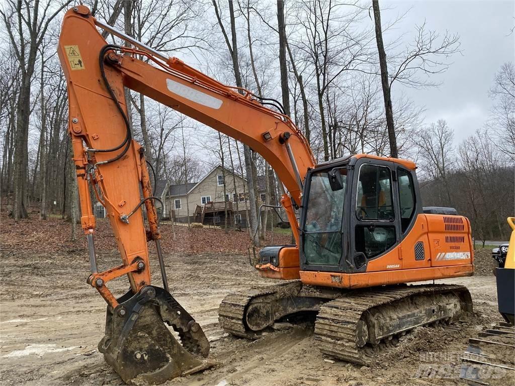 Doosan DX140 LC-3 履帶式 挖土機/掘鑿機/挖掘機