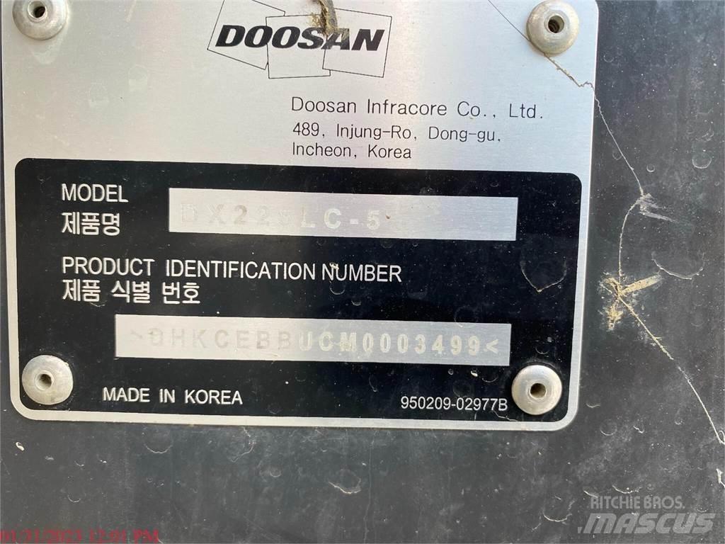 Doosan DX225 LC-5 履帶式 挖土機/掘鑿機/挖掘機