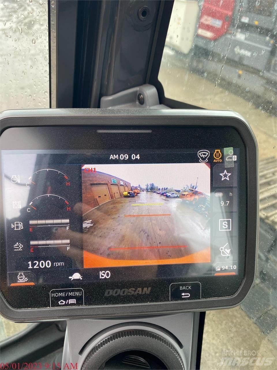 Doosan DX300 LC 履帶式 挖土機/掘鑿機/挖掘機