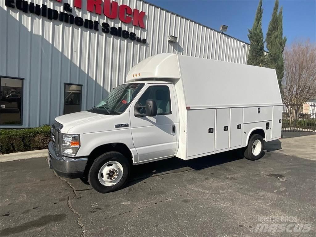 Ford E450 都市/通用型車輛