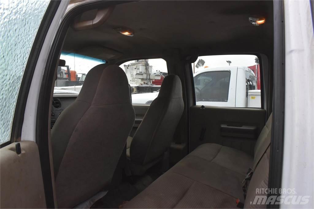 Ford F550 都市/通用型車輛