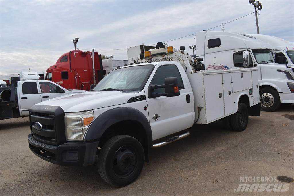 Ford F550 都市/通用型車輛