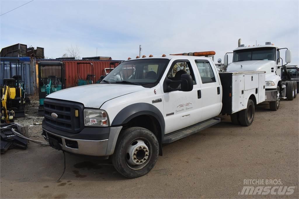 Ford F550 都市/通用型車輛