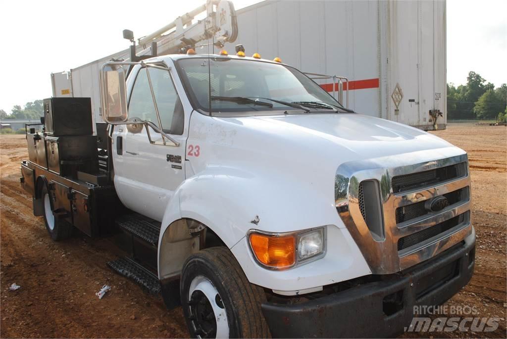 Ford F650 都市/通用型車輛