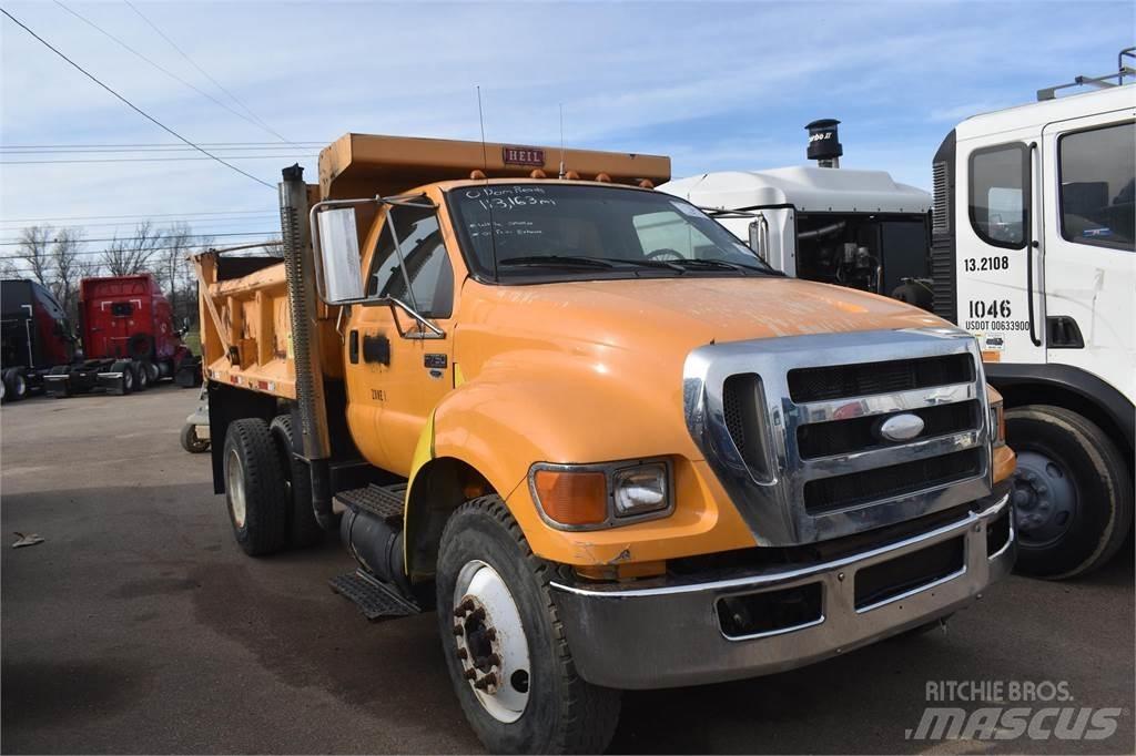 Ford F750 傾卸式卡車
