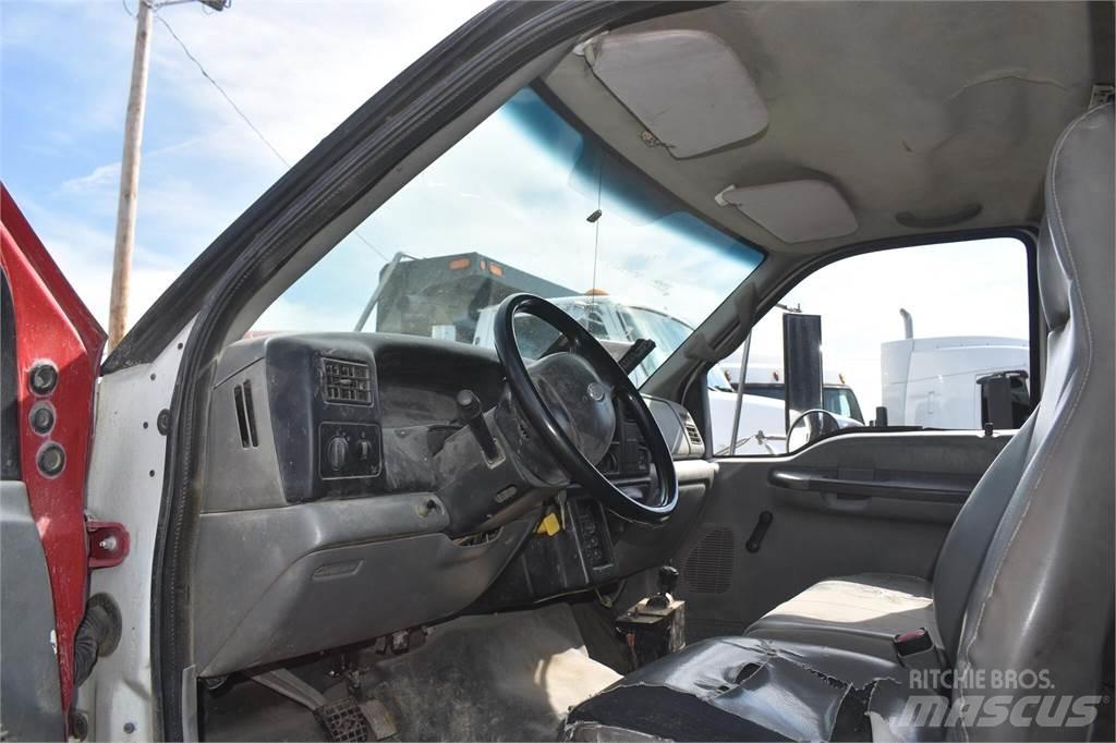 Ford F750 傾卸式卡車