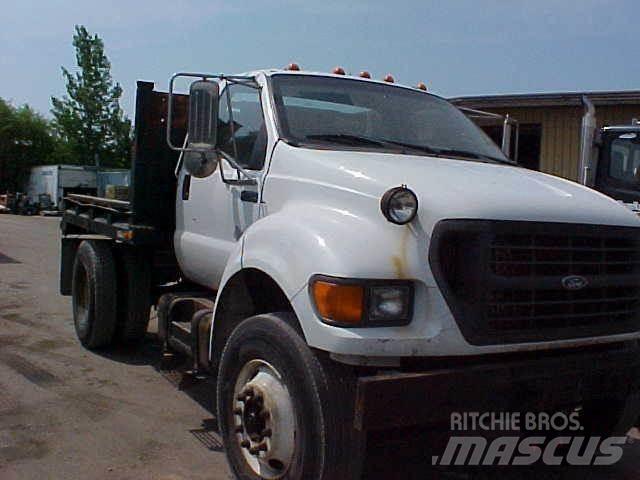 Ford F750 傾卸式卡車