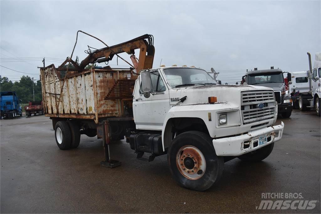 Ford F800 起重機卡車
