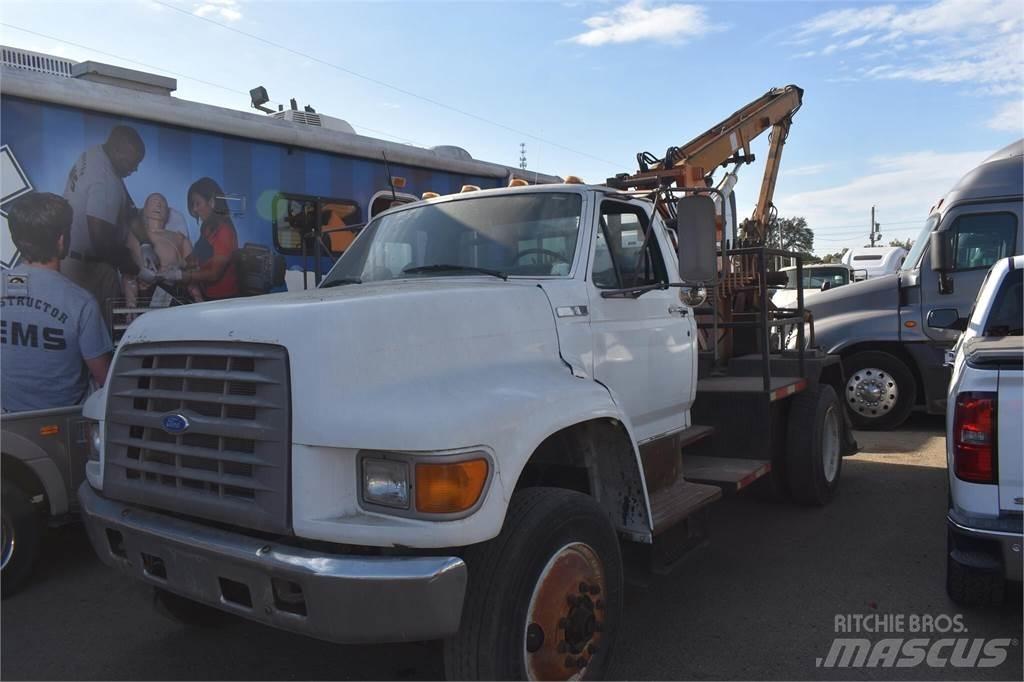Ford F800 起重機卡車