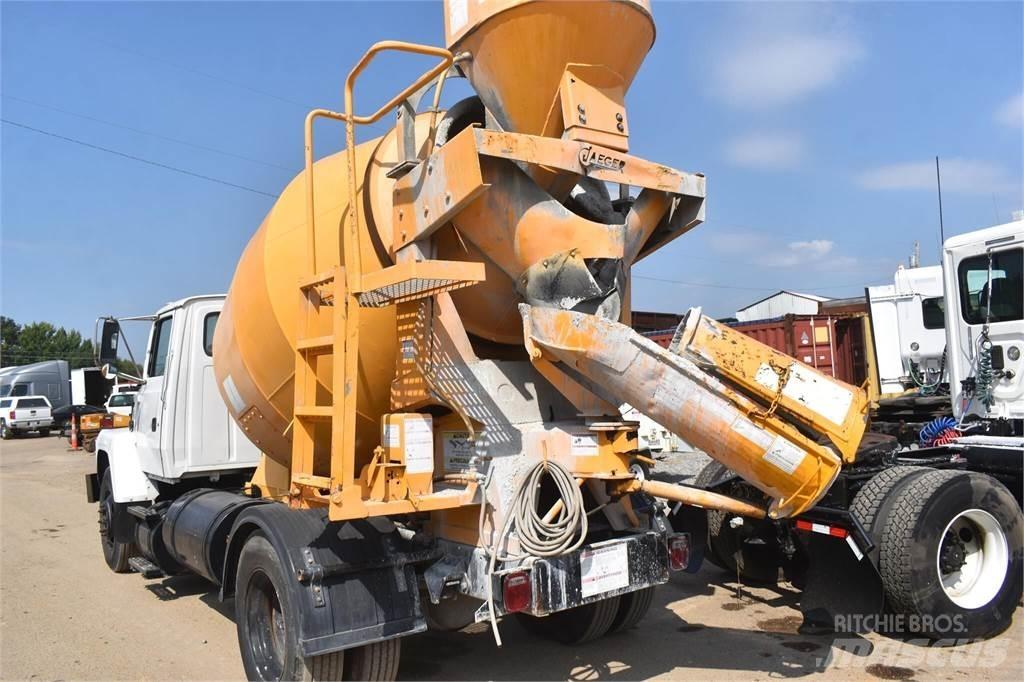 Ford LN7000 混凝土車