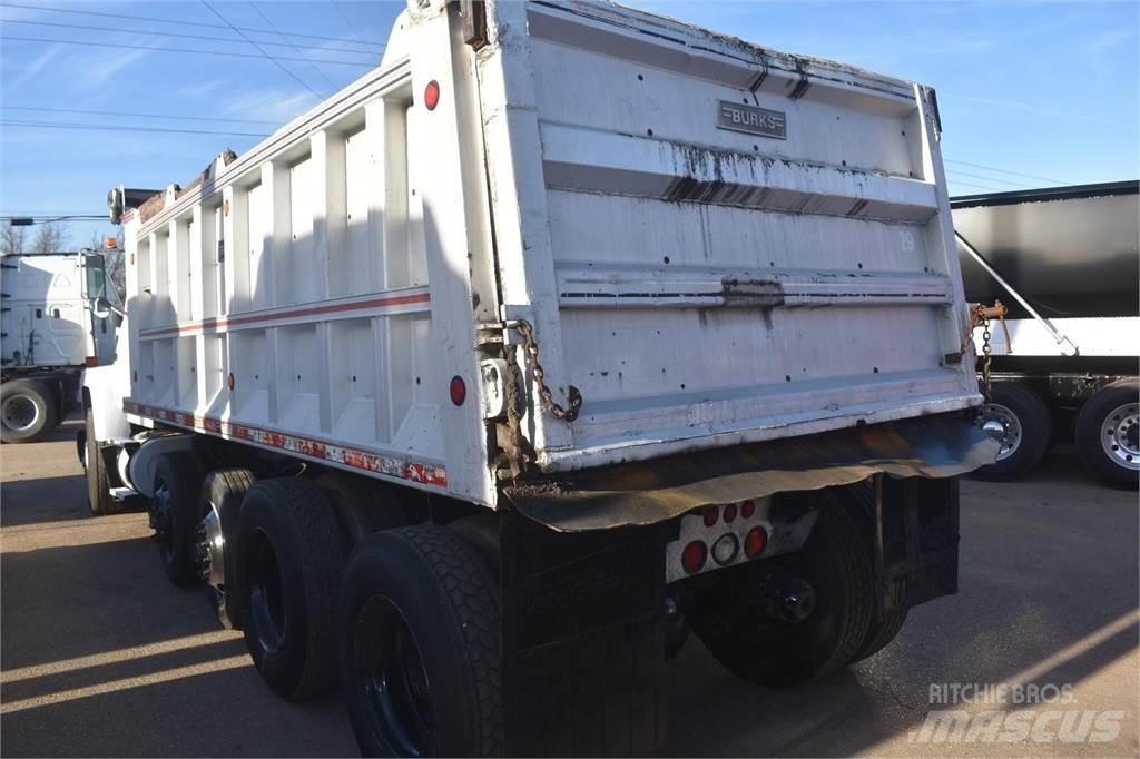 Ford LT9000 傾卸式卡車