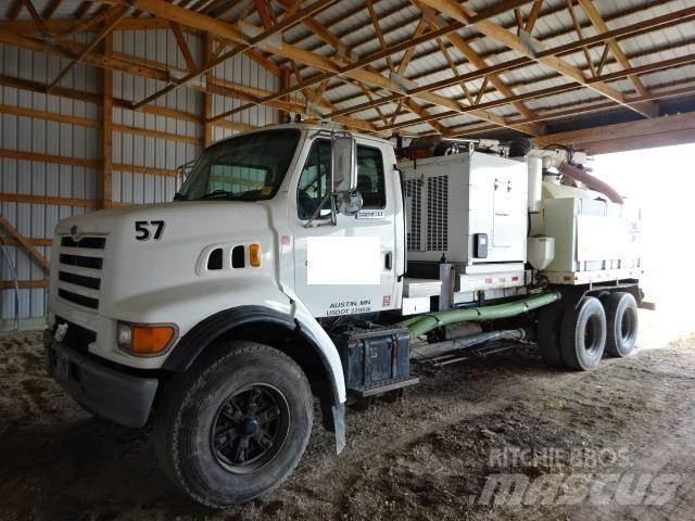 Ford LT9501 運油車
