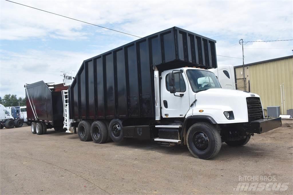 Freightliner 114SD 起重機卡車