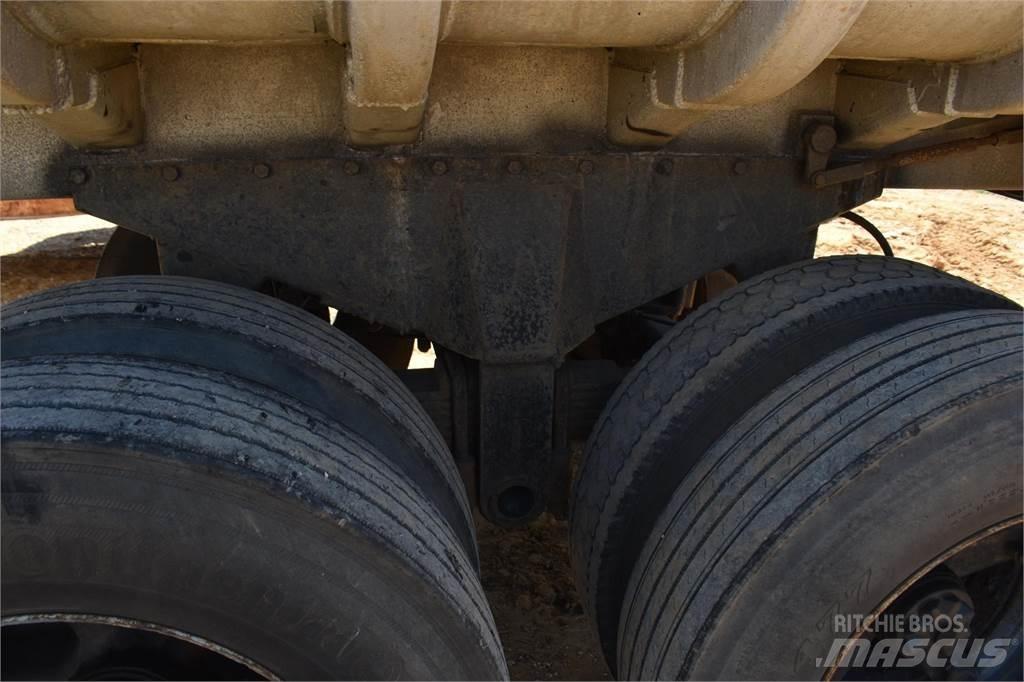 Fruehauf  傾卸式拖車