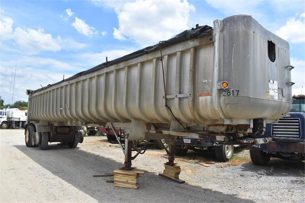 Fruehauf  傾卸式拖車