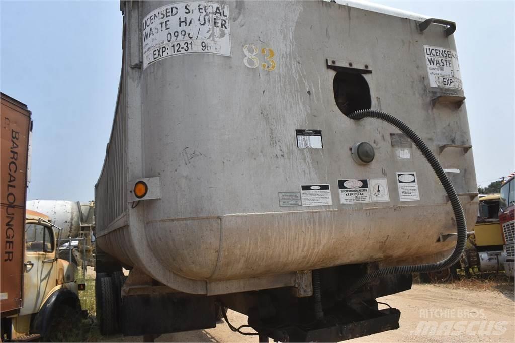 Fruehauf  傾卸式拖車