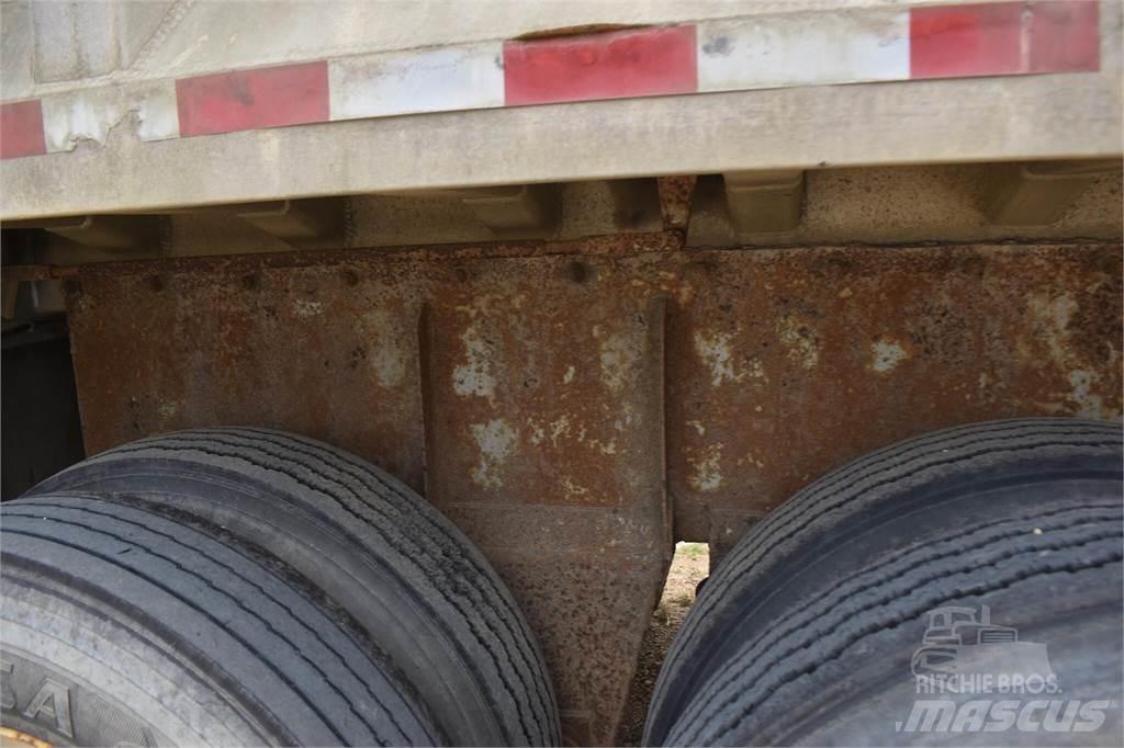 Fruehauf  傾卸式拖車