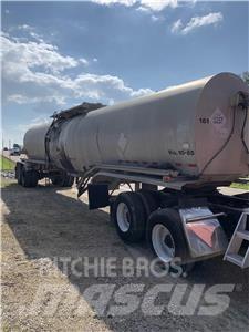 Fruehauf  瀝青熱熔器