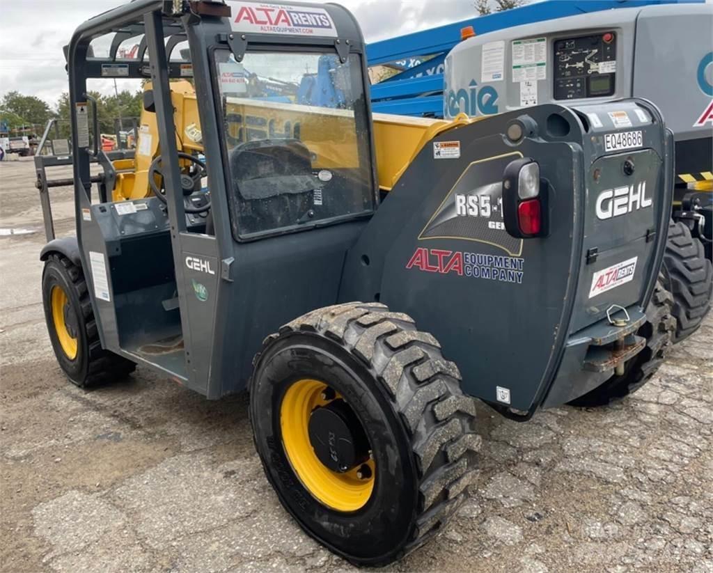 Gehl RS5-19 伸縮臂操作車