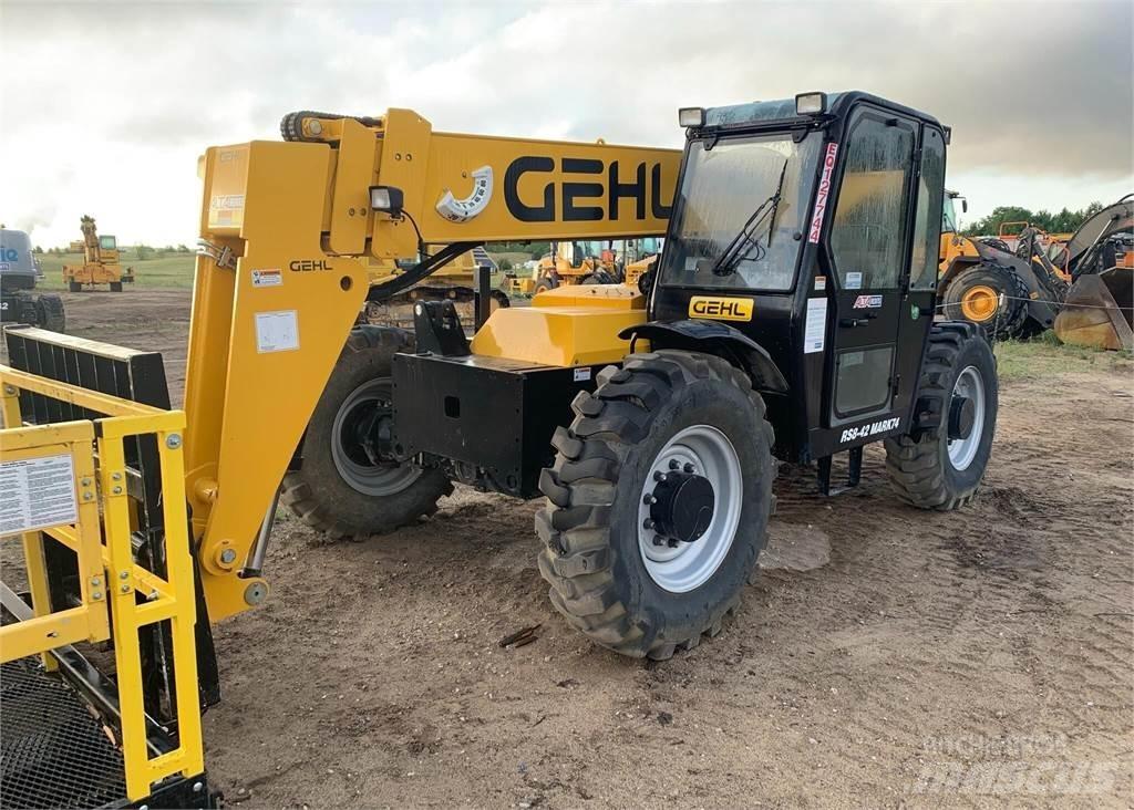 Gehl RS8-42 MARK 74 伸縮臂操作車