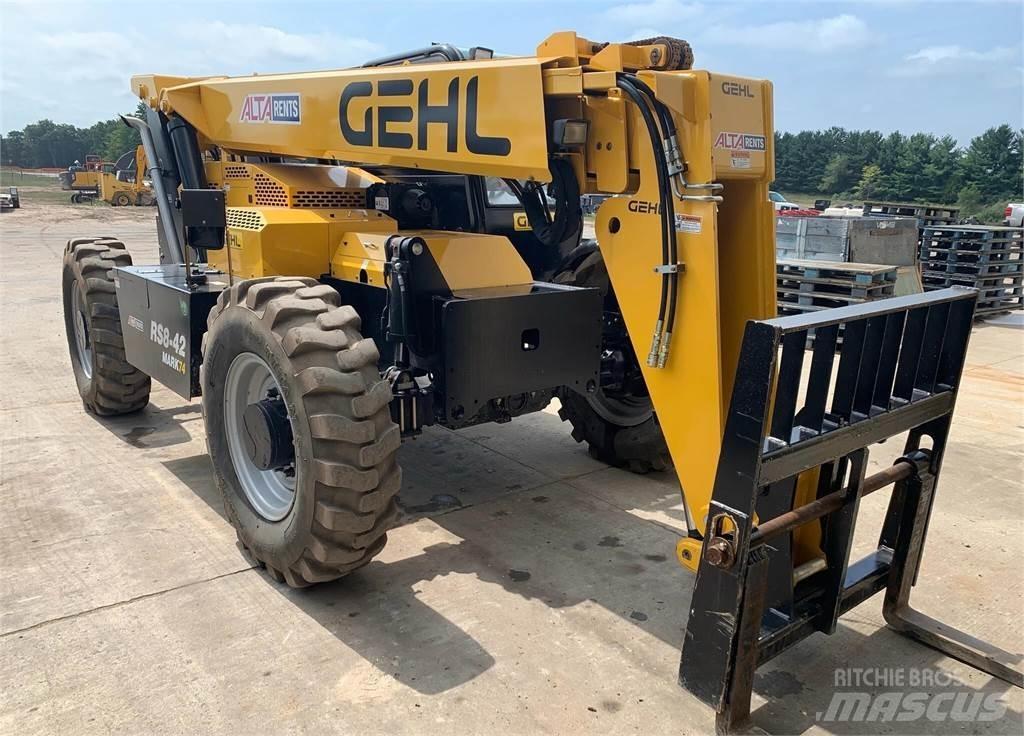 Gehl RS8-42 MARK 74 伸縮臂操作車