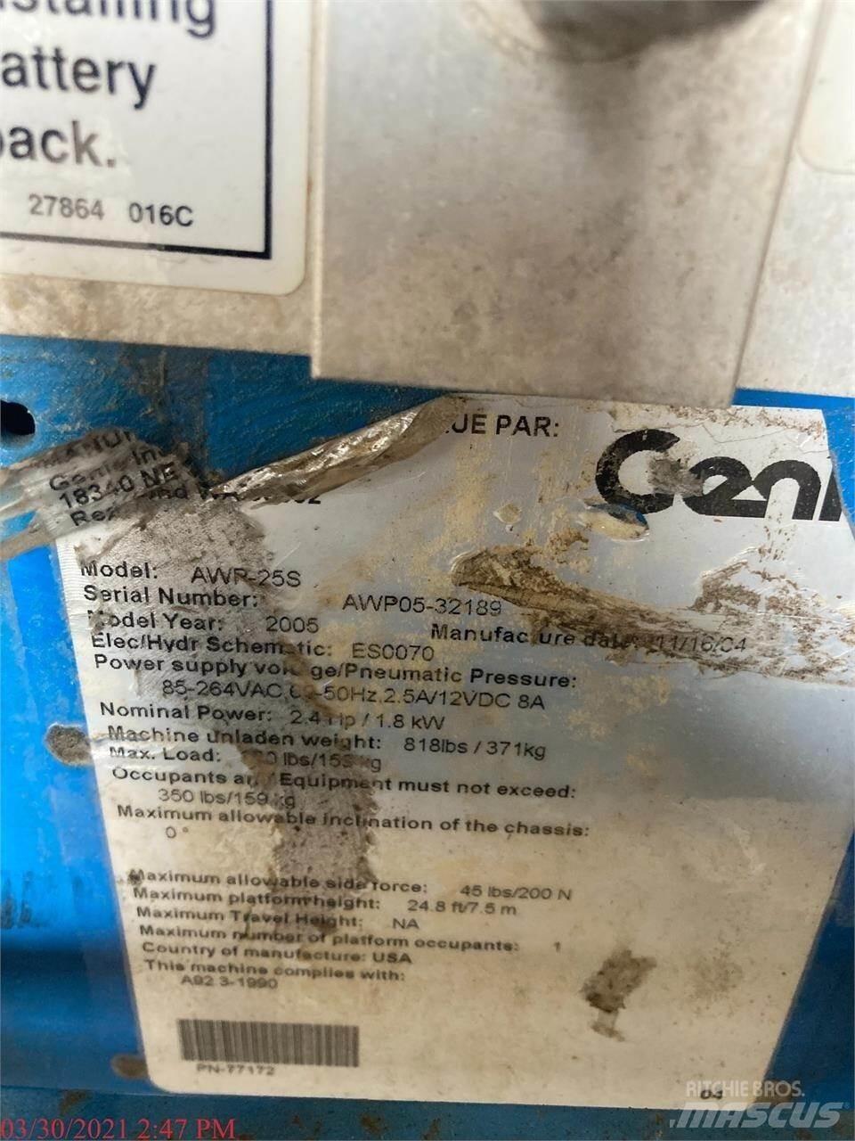 Genie AWP25S 垂直升降工作台
