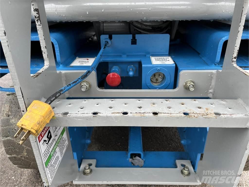 Genie GS2032 剪式升降機