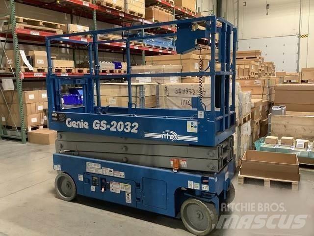 Genie GS2032 剪式升降機