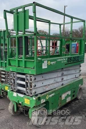 Genie GS2632 剪式升降機