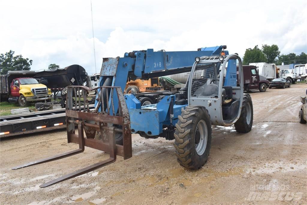 Genie GTH842 伸縮臂操作車