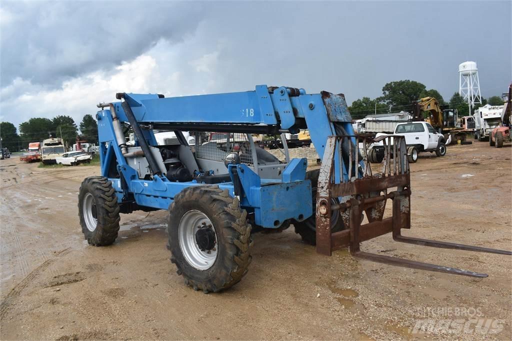 Genie GTH842 伸縮臂操作車