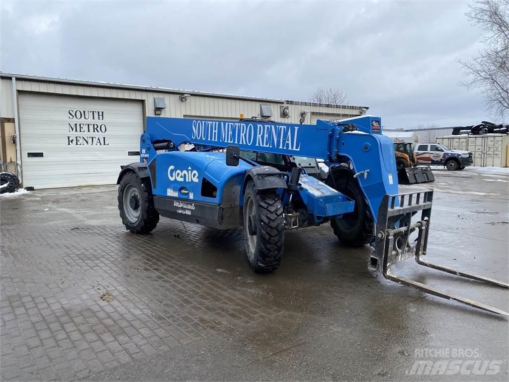Genie GTH844 伸縮臂操作車