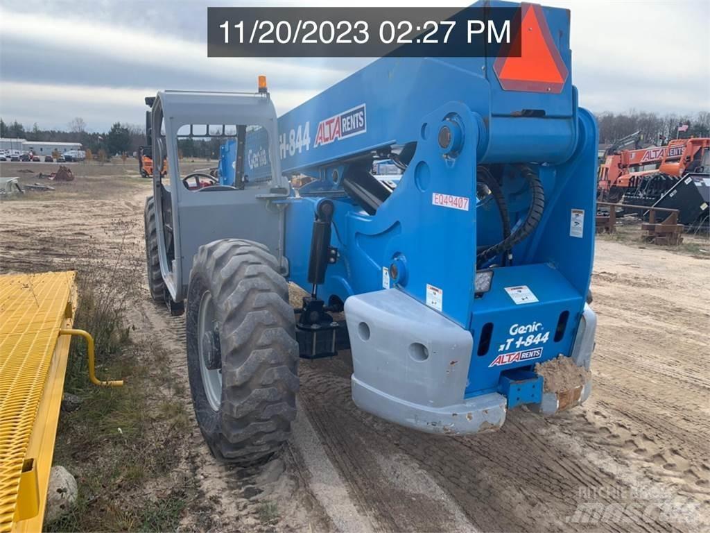 Genie GTH844 伸縮臂操作車