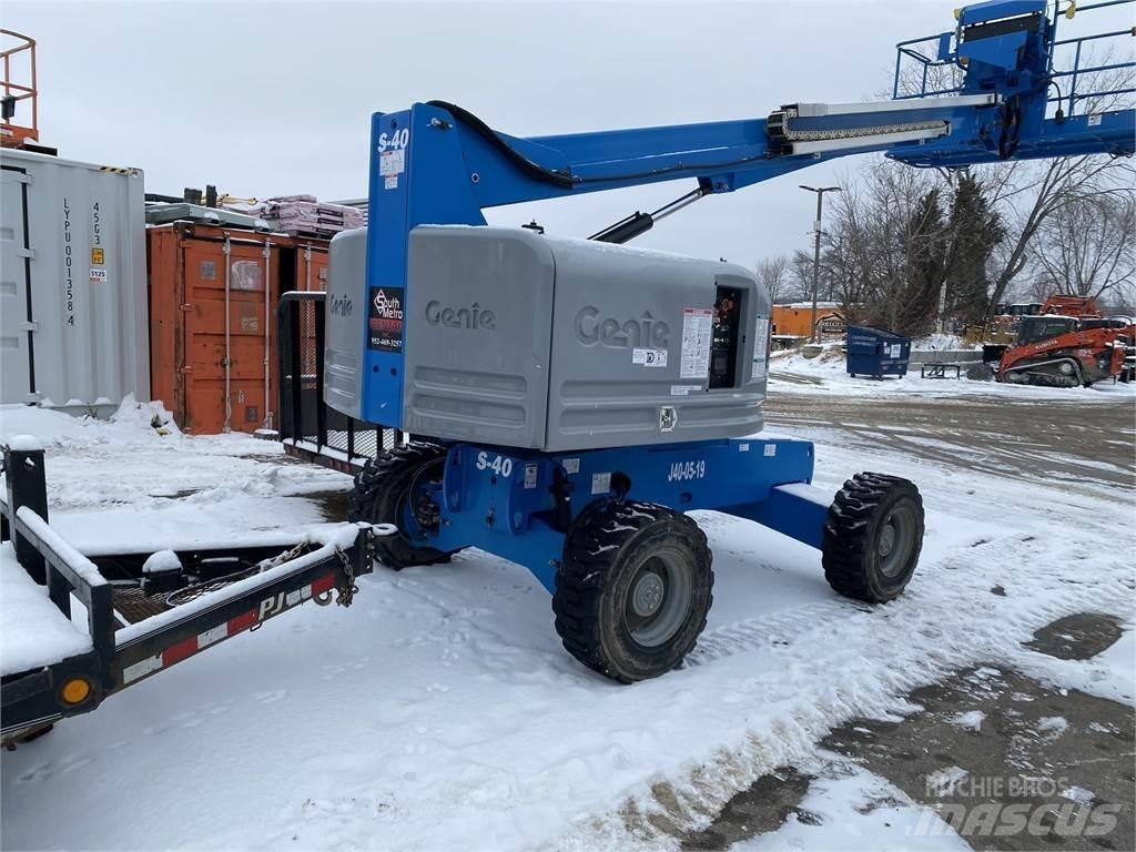 Genie S40 伸縮臂高空作業車