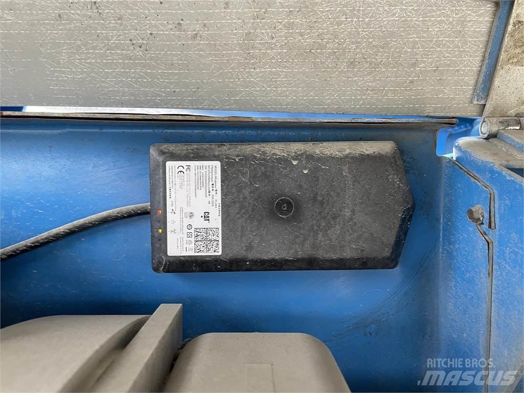 Genie S85 伸縮臂高空作業車