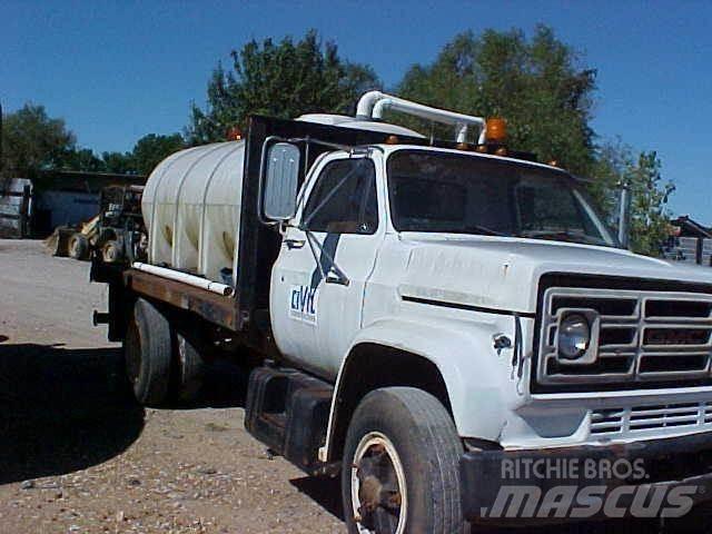 GMC TOPKICK C6500 運油車