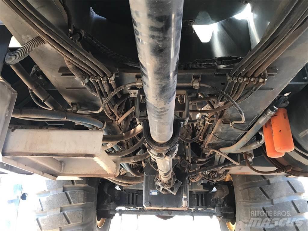 Grove RT9150E 越野起重機