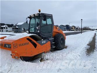 Hamm H12I 雙輪滾壓機