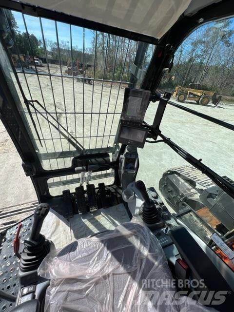 Hitachi KMC500S 廢棄物/工業用操作車