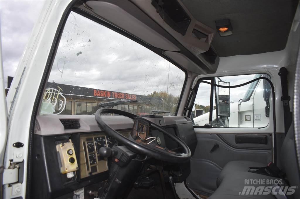 International 4700 傾卸式卡車
