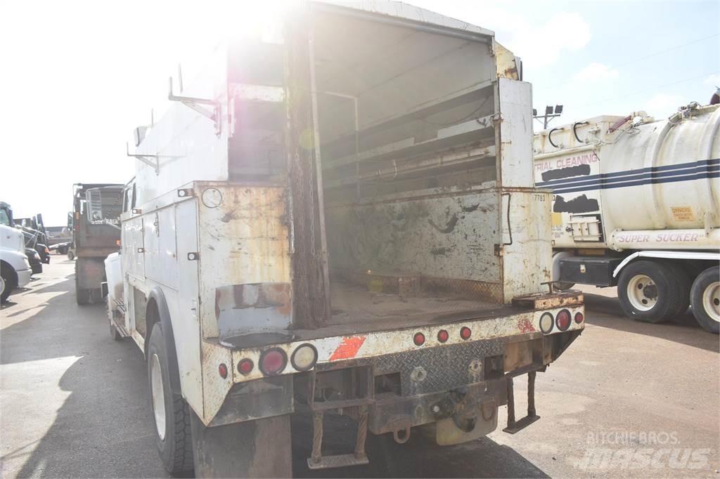 International 4700 都市/通用型車輛
